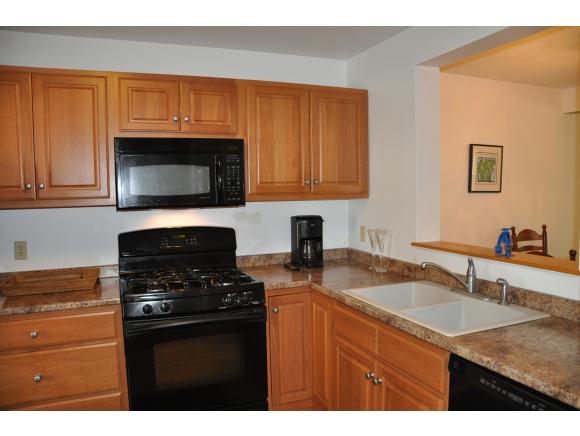 29 Abbey Road, Unit 29 Williston, VT 05495 - Photo 8 of 18