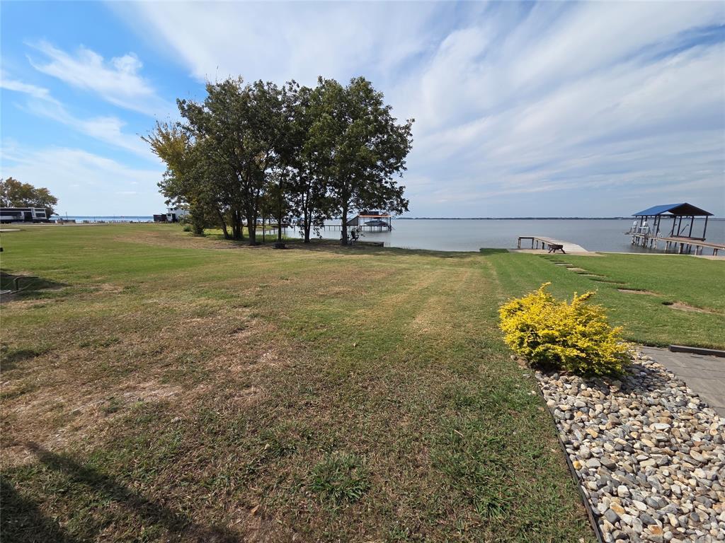 5132 Waterfront Road Kerens, TX 75144 - Photo 13 of 40