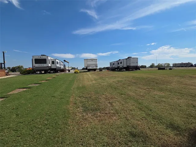 $69,900 | 5132 Waterfront Road, Kerens, TX 75144