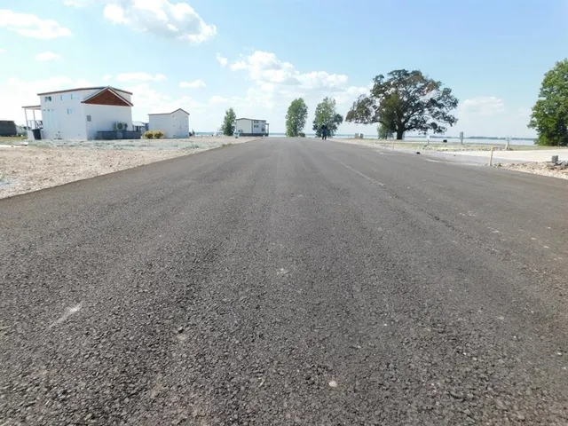 $69,900 | 5132 Waterfront Road, Kerens, TX 75144