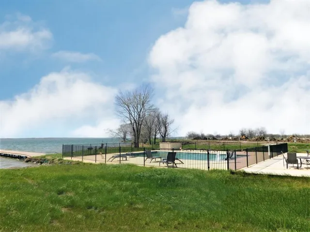 $69,900 | 5132 Waterfront Road, Kerens, TX 75144