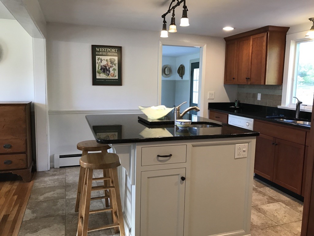 28 Pottersville Road Little Compton, RI 02837 - Photo 7 of 25