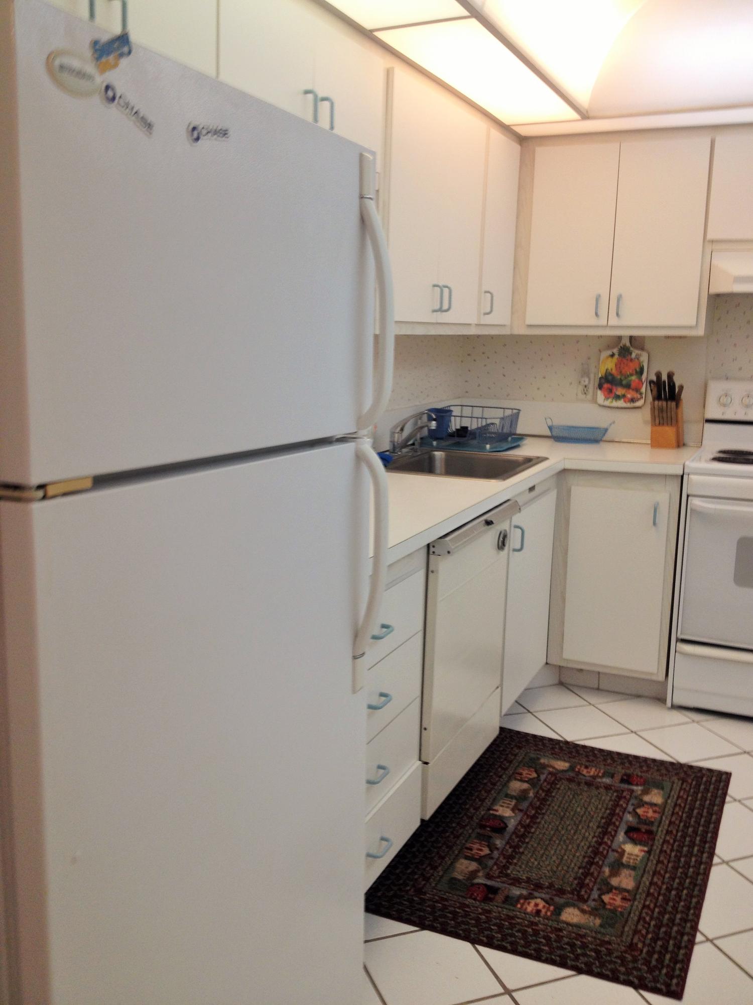 250 Northwest 67th Street, Unit PHW Boca Raton, FL 33487 - Photo 11 of 38 IMG_2467 (2)