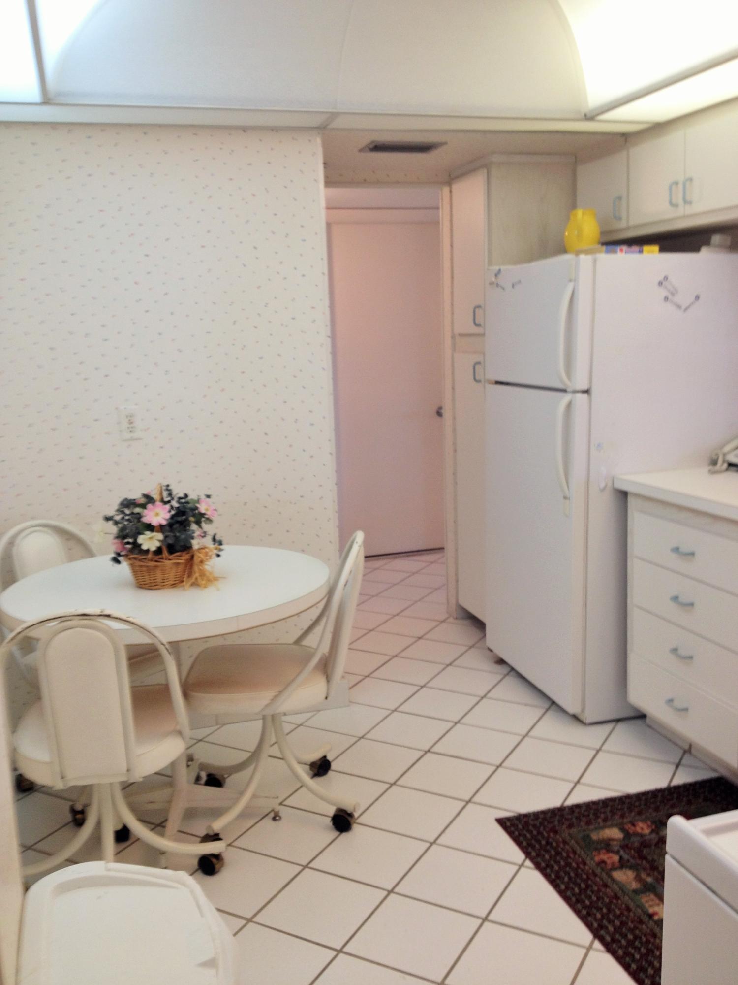 250 Northwest 67th Street, Unit PHW Boca Raton, FL 33487 - Photo 12 of 38 IMG_2488 (2)