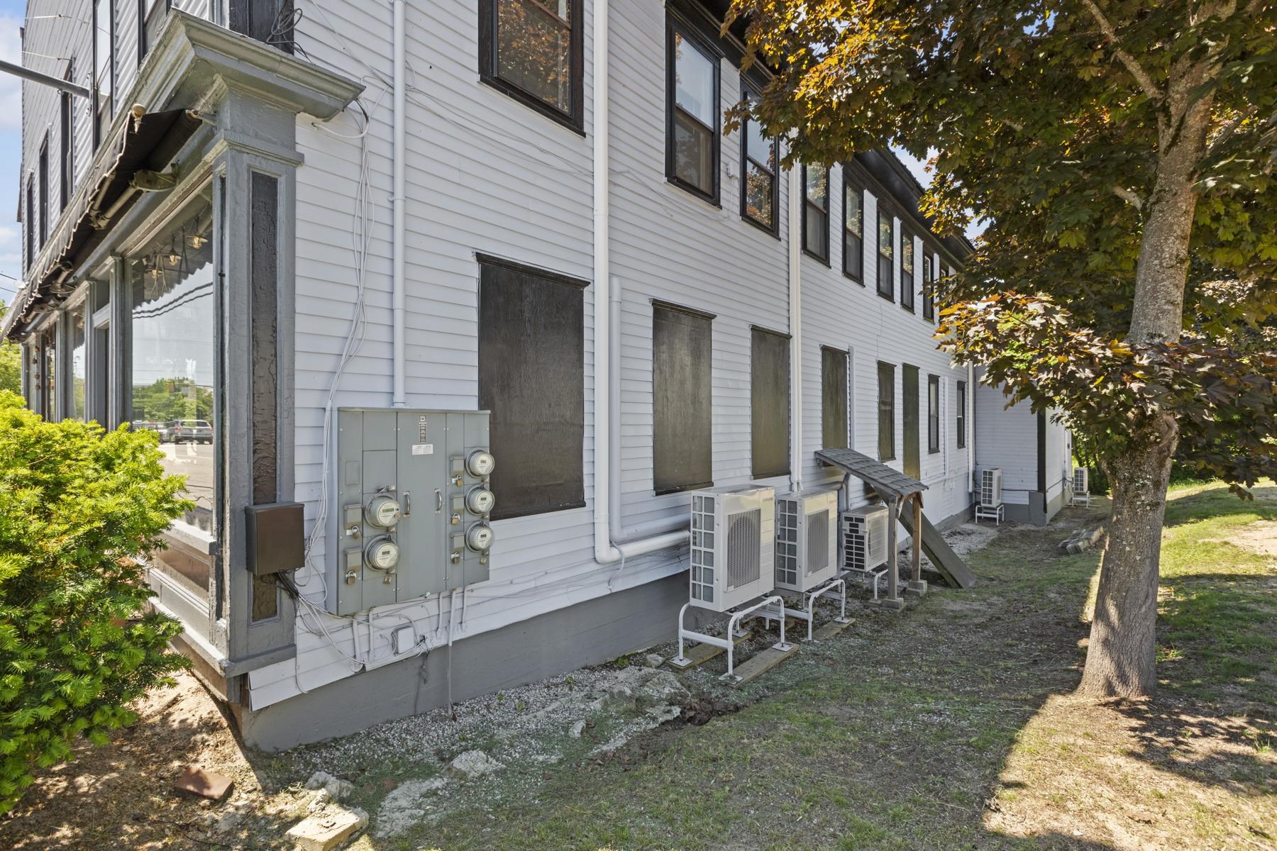 20 Washington Street Conway, NH 03818 - Photo 4 of 49 Gallery Image 4