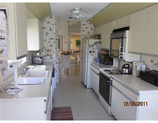 11222 Cloverleaf Circle Boca Raton, FL 33428 - Photo 5 of 11 Additional Photo