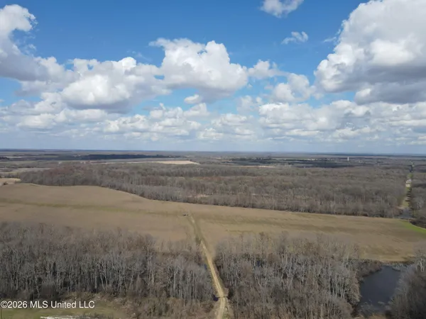 $1,760,000 | Airport Road, Marks, MS 38646