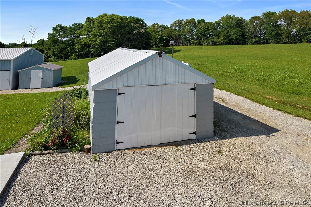 2915 Garland Road Vevay, IN 47043 - Photo 4 of 53