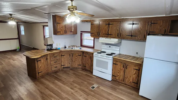 $69,000 | 89 Morways Park, Charlestown, NH 03603