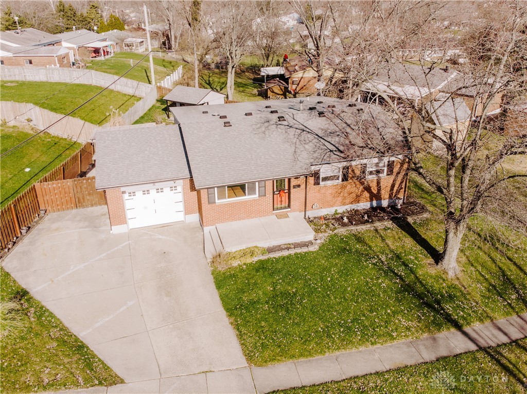 307 Randy Drive Dayton, OH 45449 - Photo 2 of 33 Gallery Image 2