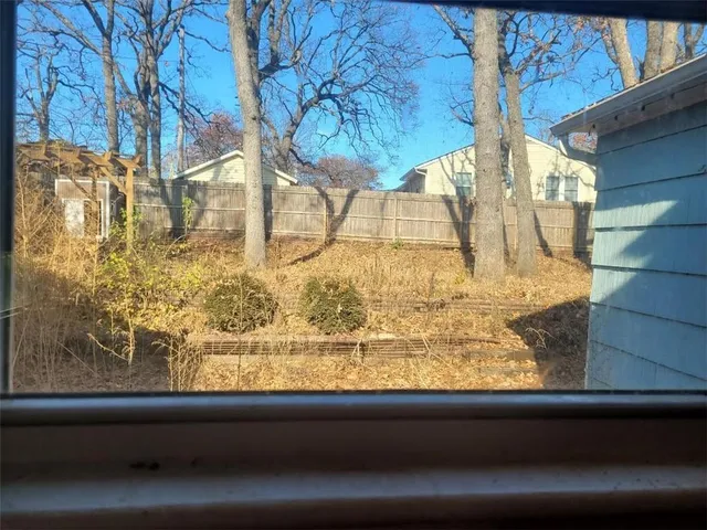 $175,000 | 700 Allcutt Avenue, Bonner Springs, KS 66012