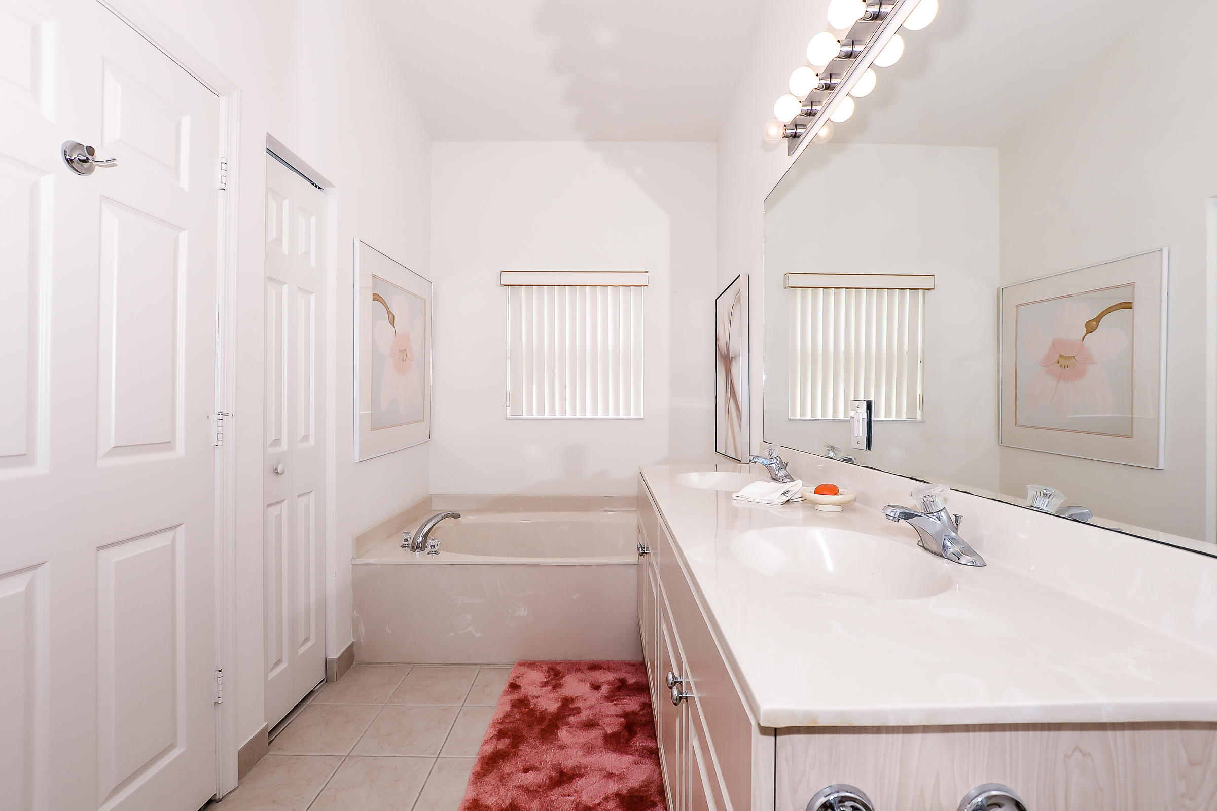 345 Northwest Breezy Point Loop Port St. Lucie, FL 34986 - Photo 14 of 42 master bath