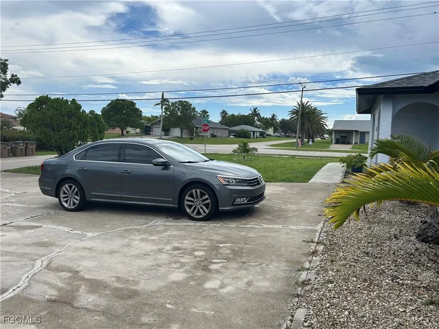 $1,500 | 729 Southwest 46th Street, Cape Coral, FL 33914