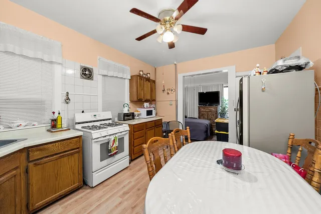 $700,000 | 2662 North Ashland Avenue, Chicago, IL 60614