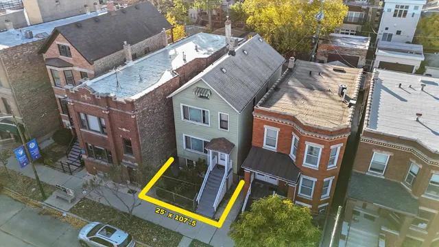 $700,000 | 2662 North Ashland Avenue, Chicago, IL 60614