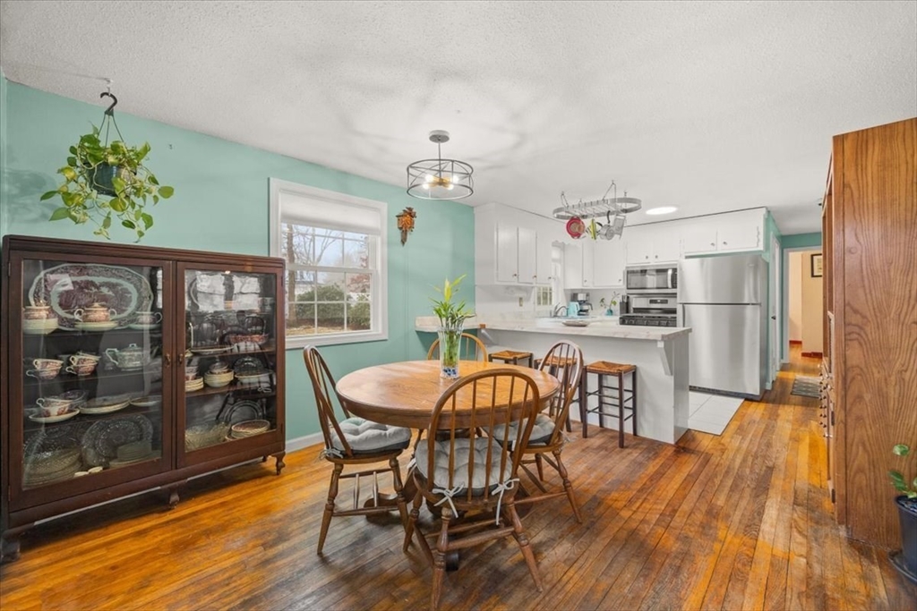 281 Megan Road Barnstable, MA 02601 - Photo 17 of 36 a dining room with furniture and window