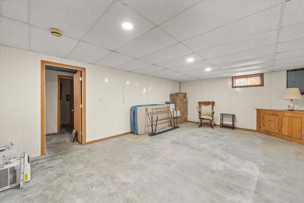 281 Megan Road Barnstable, MA 02601 - Photo 30 of 36 a view of a livingroom with furniture