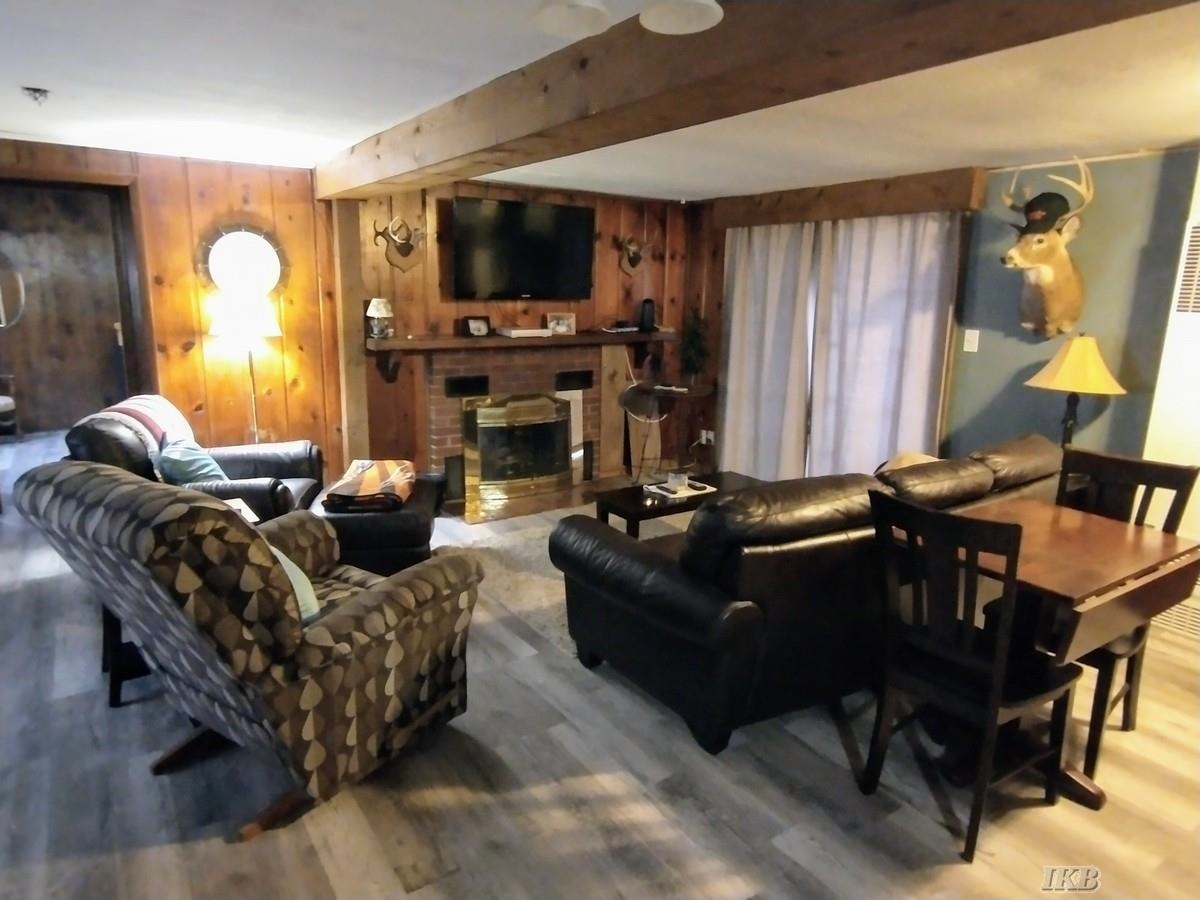 513 Ithaca Harrison, MI 48625 - Photo 8 of 26 Gallery Image 8