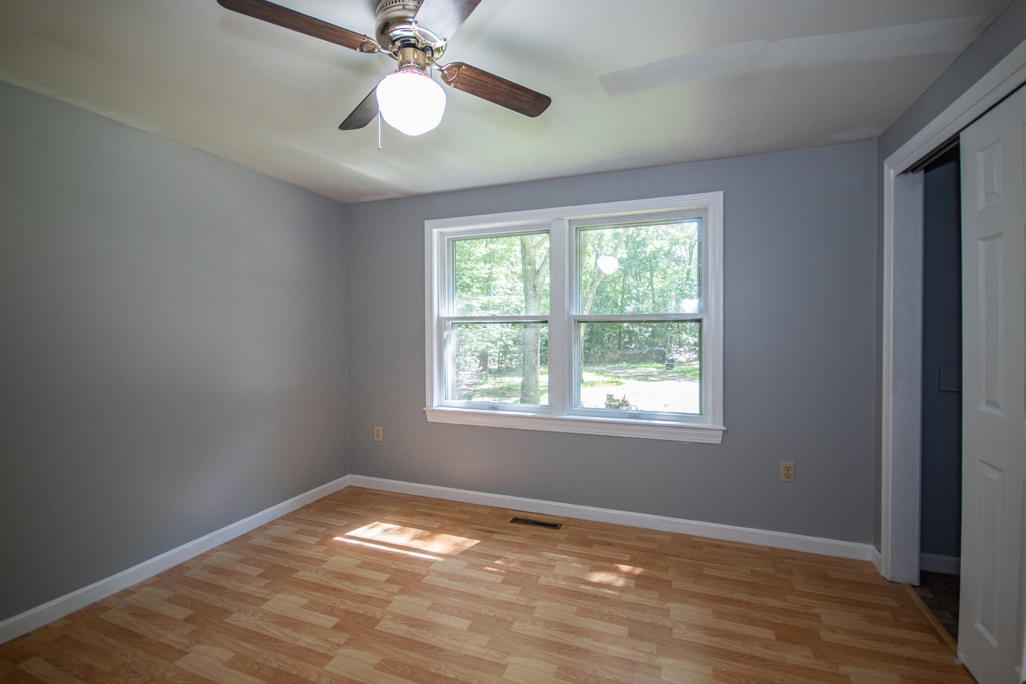 12 Mandela Drive Rochester, NH 03868 - Photo 11 of 32