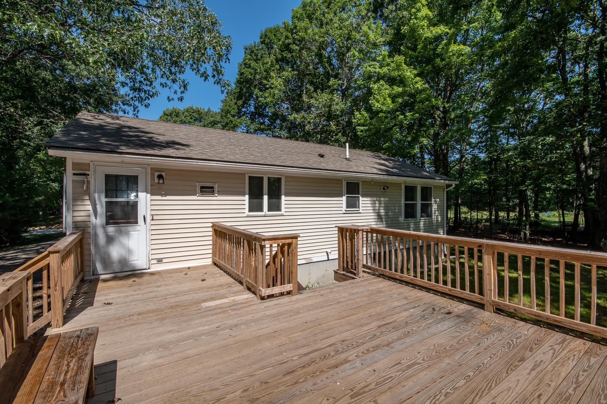 12 Mandela Drive Rochester, NH 03868 - Photo 19 of 32