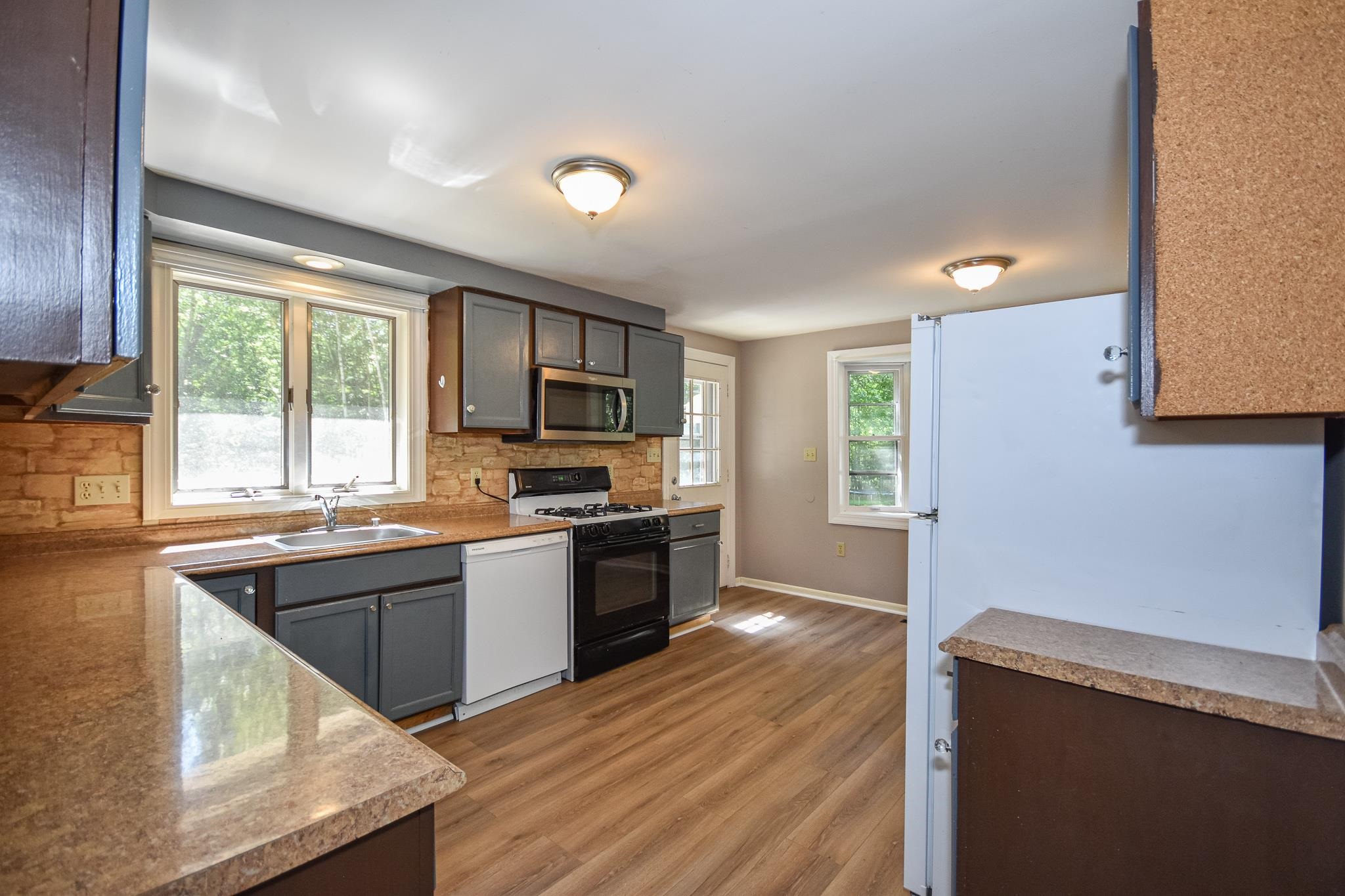 12 Mandela Drive Rochester, NH 03868 - Photo 27 of 32