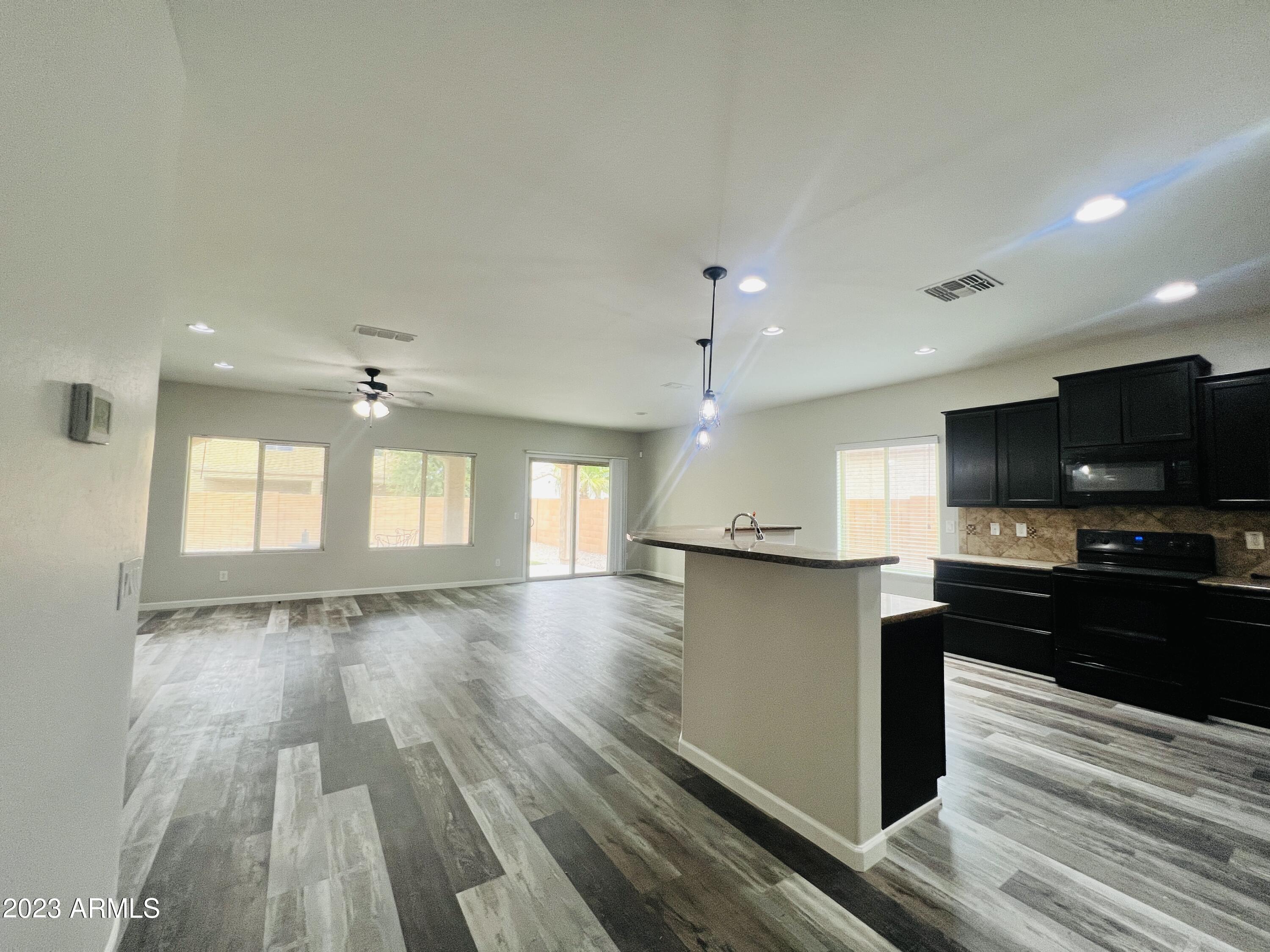25972 West Burnett Road Buckeye, AZ 85396 - Photo 3 of 21 IMG_2750