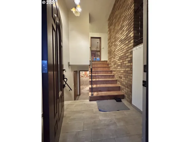 $698,000 | 15400 Southeast Barlow Court, Damascus, OR 97089