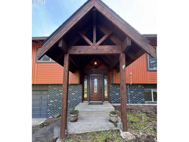 $698,000 | 15400 Southeast Barlow Court, Damascus, OR 97089