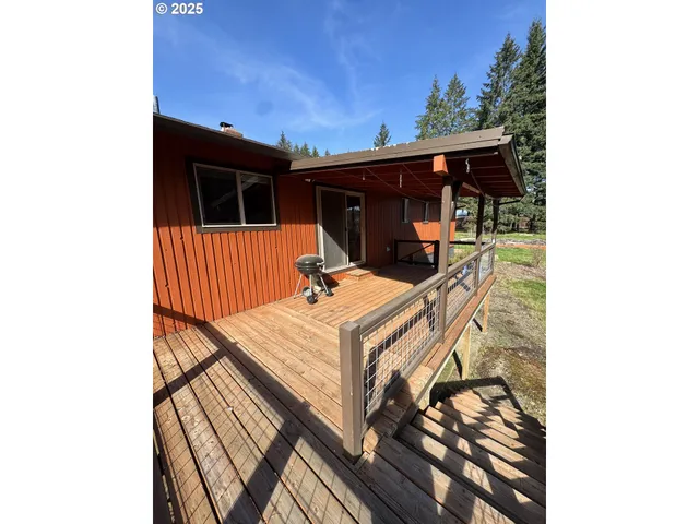 $698,000 | 15400 Southeast Barlow Court, Damascus, OR 97089