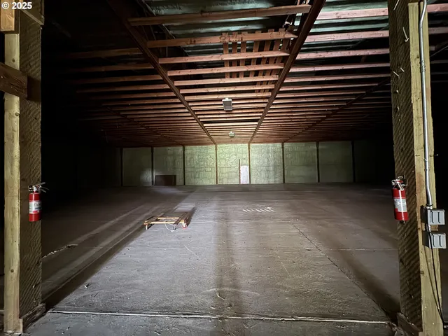 $698,000 | 15400 Southeast Barlow Court, Damascus, OR 97089