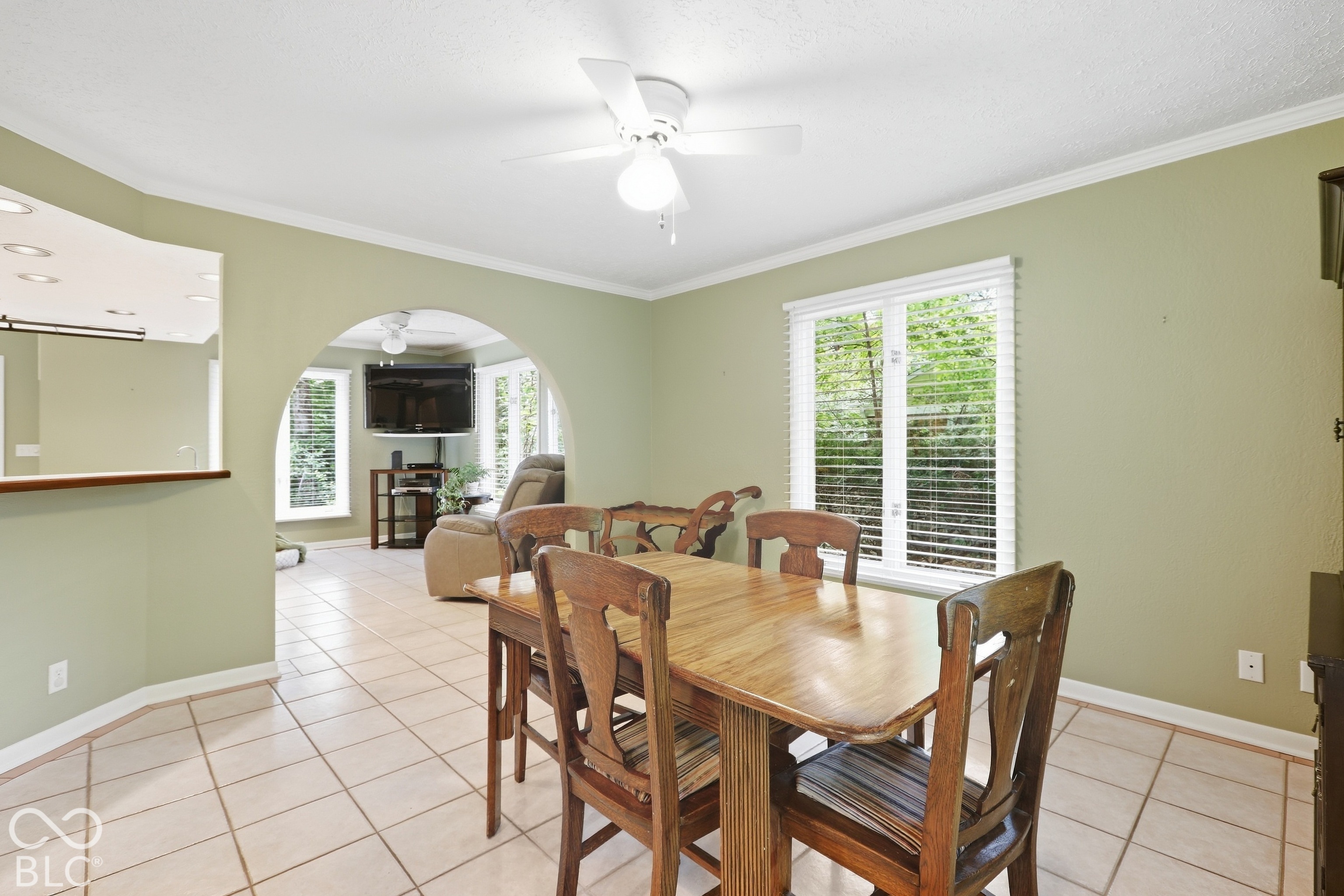 6226 Harbridge Road Indianapolis, IN 46220 - Photo 12 of 64 Gallery Image 12