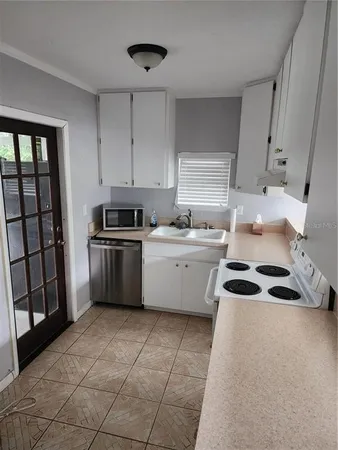 $345,000 | 11107 Riverview Drive, Riverview, FL 33578