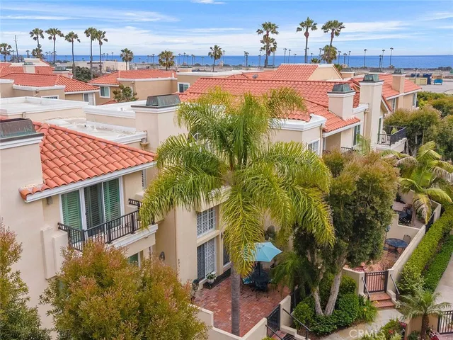 $4,800 | 6051 Shadowbrook Circle, Huntington Beach, CA 92648