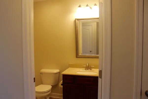 $1,875 | 113 Cedar Point Lane, Harrisonburg, VA 22802