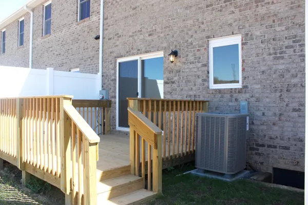 $1,875 | 113 Cedar Point Lane, Harrisonburg, VA 22802