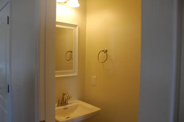 $1,875 | 113 Cedar Point Lane, Harrisonburg, VA 22802