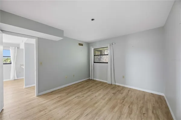 $205,000 | 104 Capri Isles Boulevard, Unit 301, Venice, FL 34292