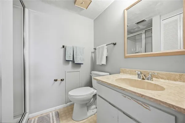 $205,000 | 104 Capri Isles Boulevard, Unit 301, Venice, FL 34292