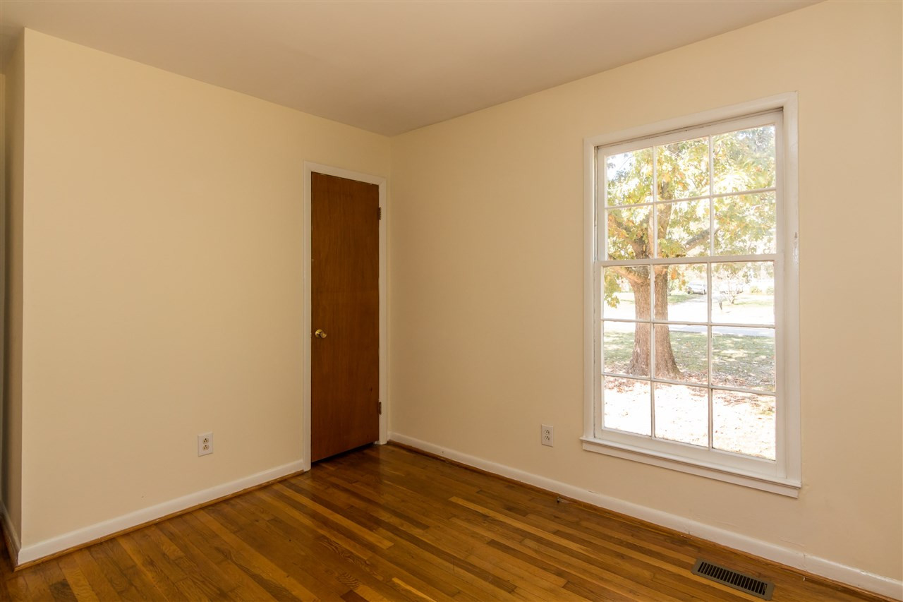 1506 Sedwick Road Durham, NC 27713 - Photo 11 of 21 Photo 11