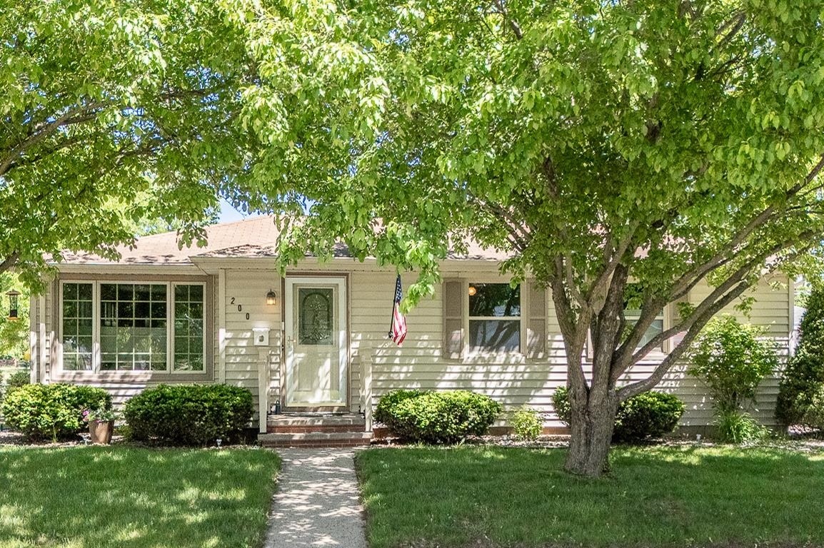 200 East Pershing Street Appleton, WI 54911 - Photo 43 of 65