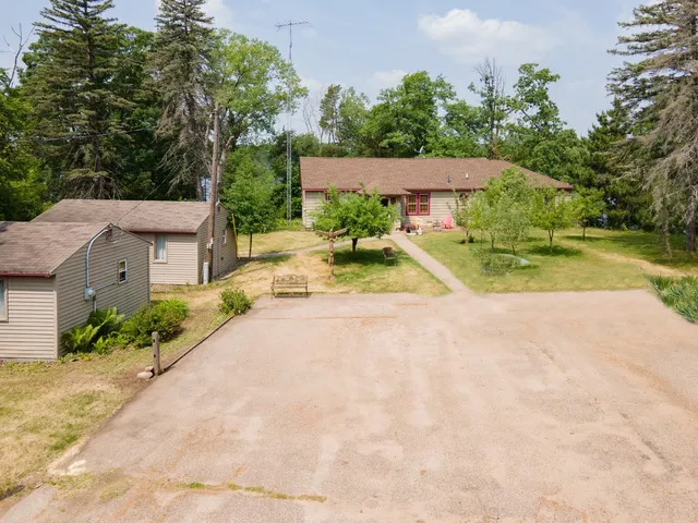 $550,000 | 3350 Bonnie Bay Court, Stevens Point, WI 54481