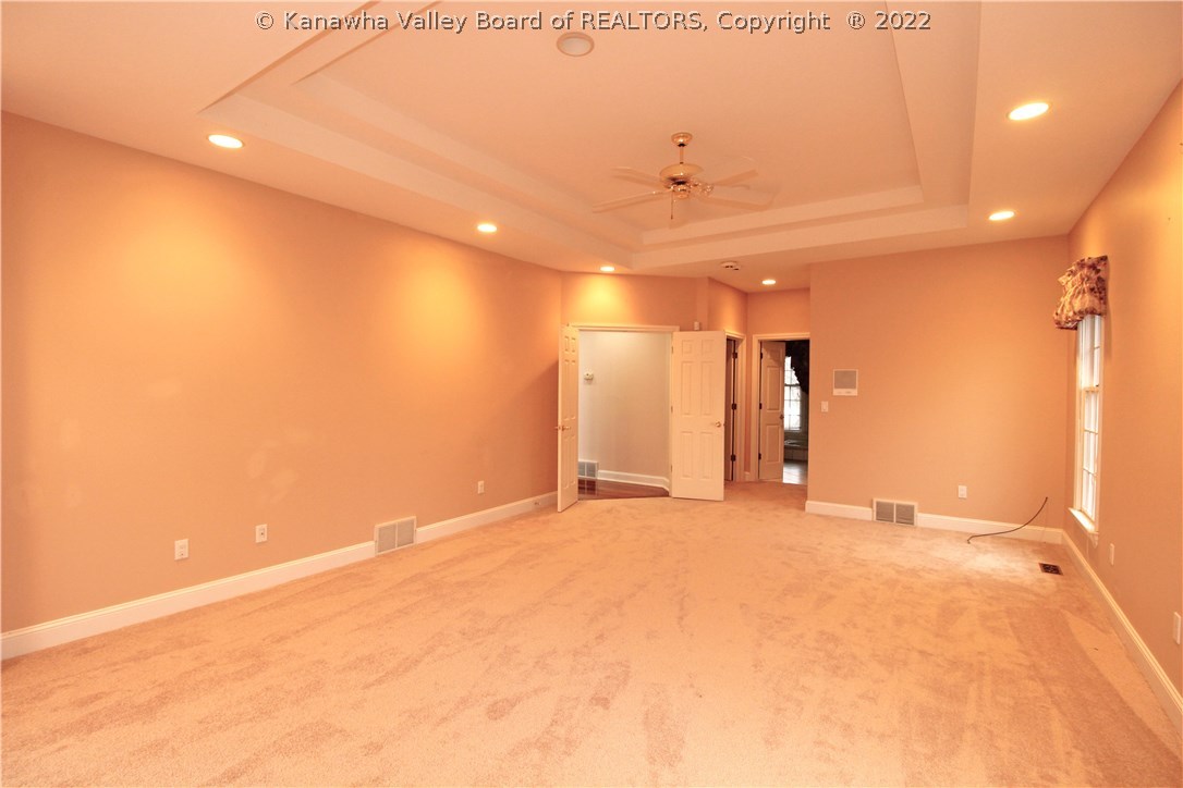 238 Whispering Woods Road Charleston, WV 25304 - Photo 10 of 20 Gallery Image 10