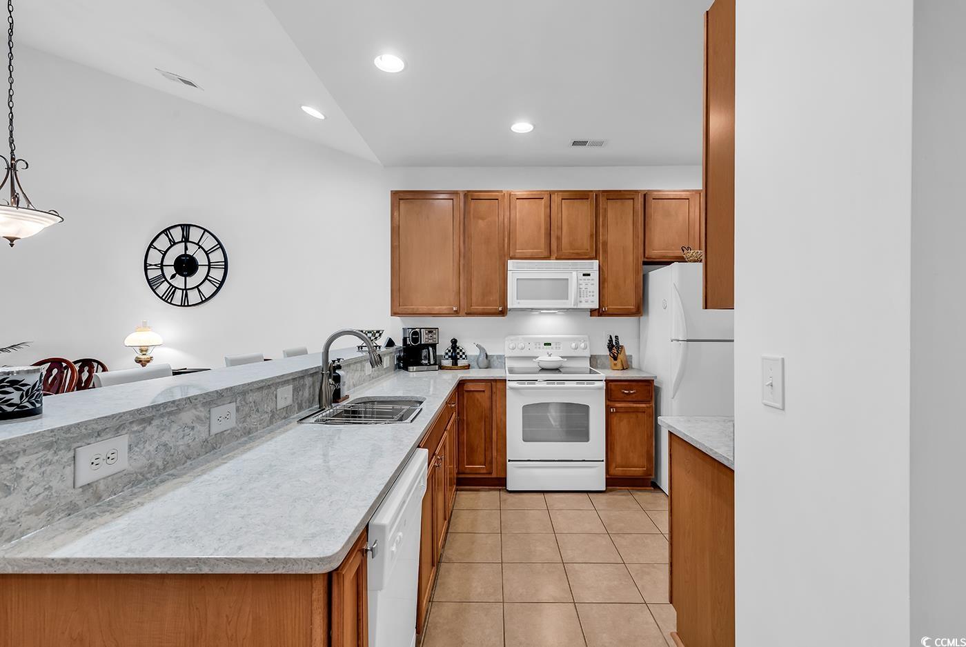 637 Botany Loop, Unit 637 Murrells Inlet, SC 29576 - Photo 7 of 40