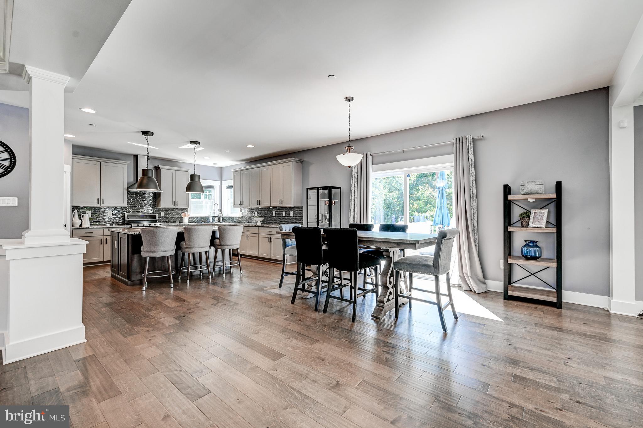 4707 Carroll Manor Road Baldwin, MD 21013 - Photo 14 of 53 Spacious eat in Kitchen