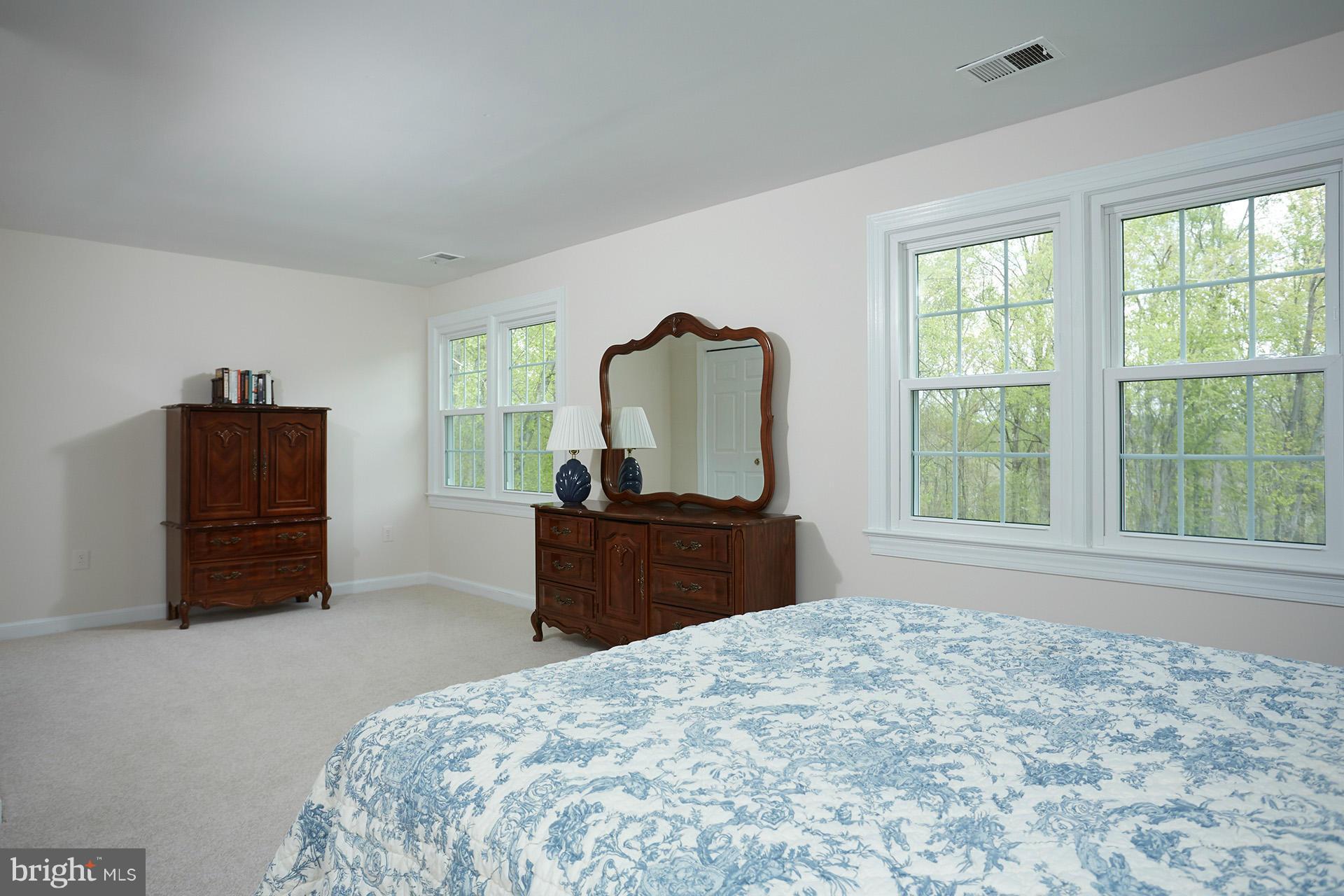 13632 Glenhurst Road North Potomac, MD 20878 - Photo 20 of 30 Bedroom