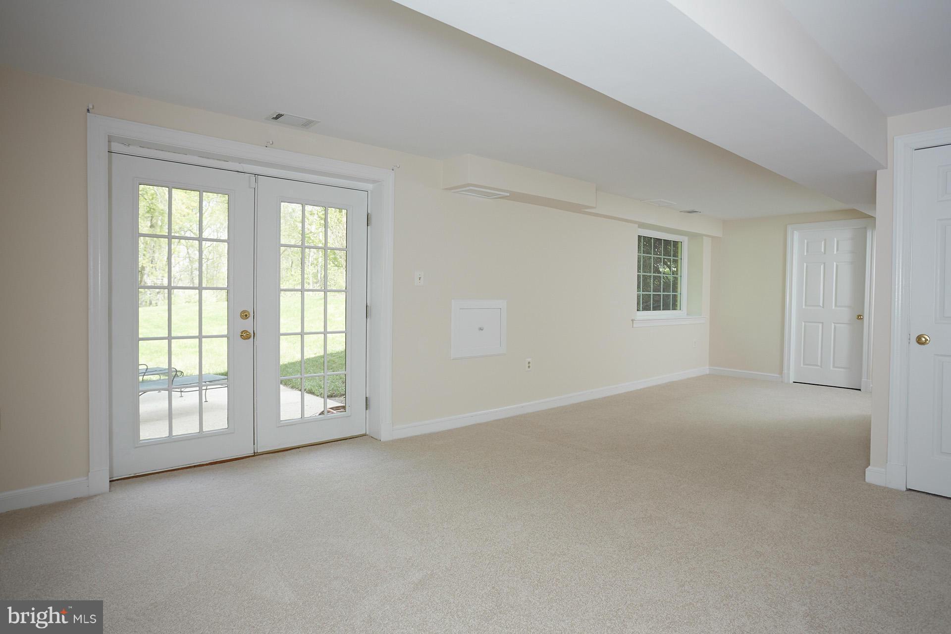13632 Glenhurst Road North Potomac, MD 20878 - Photo 25 of 30 Basement