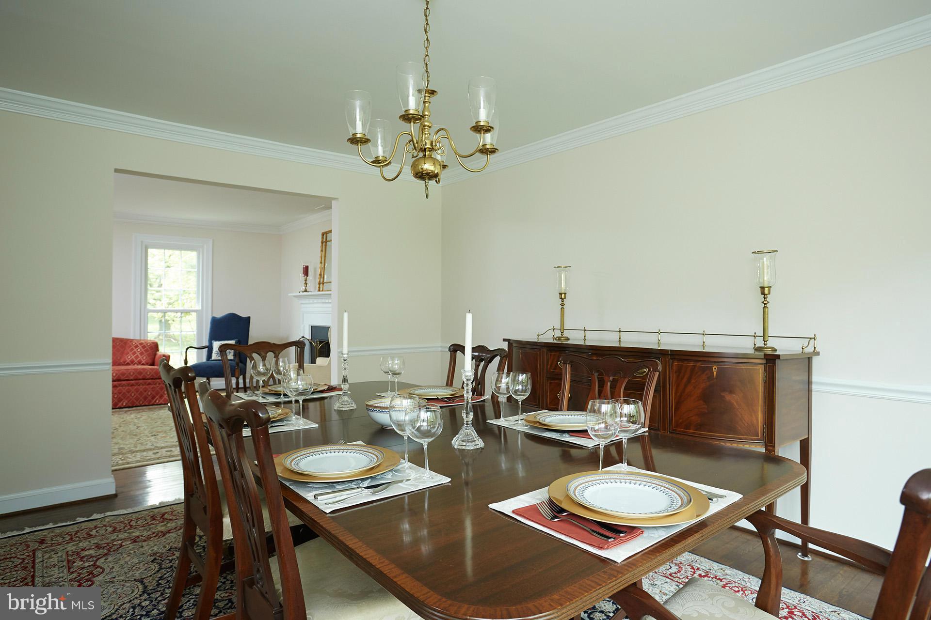 13632 Glenhurst Road North Potomac, MD 20878 - Photo 7 of 30 Dining Room
