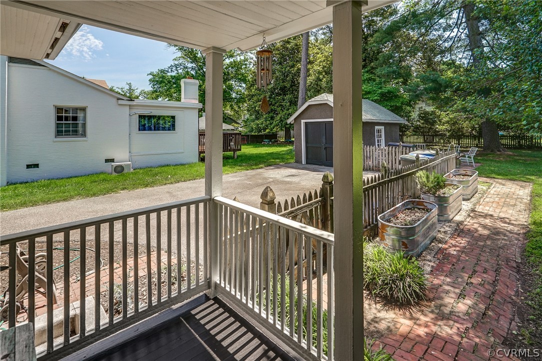 1613 Princeton Road Richmond, VA 23227 - Photo 15 of 47 Gallery Image 15
