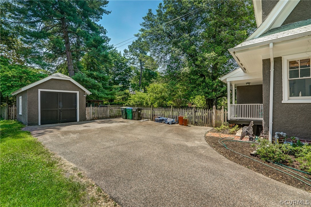 1613 Princeton Road Richmond, VA 23227 - Photo 7 of 47 Gallery Image 7