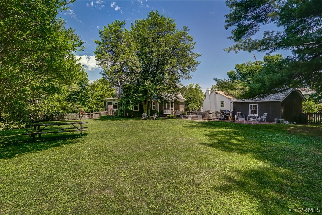 1613 Princeton Road Richmond, VA 23227 - Photo 10 of 47 Gallery Image 10